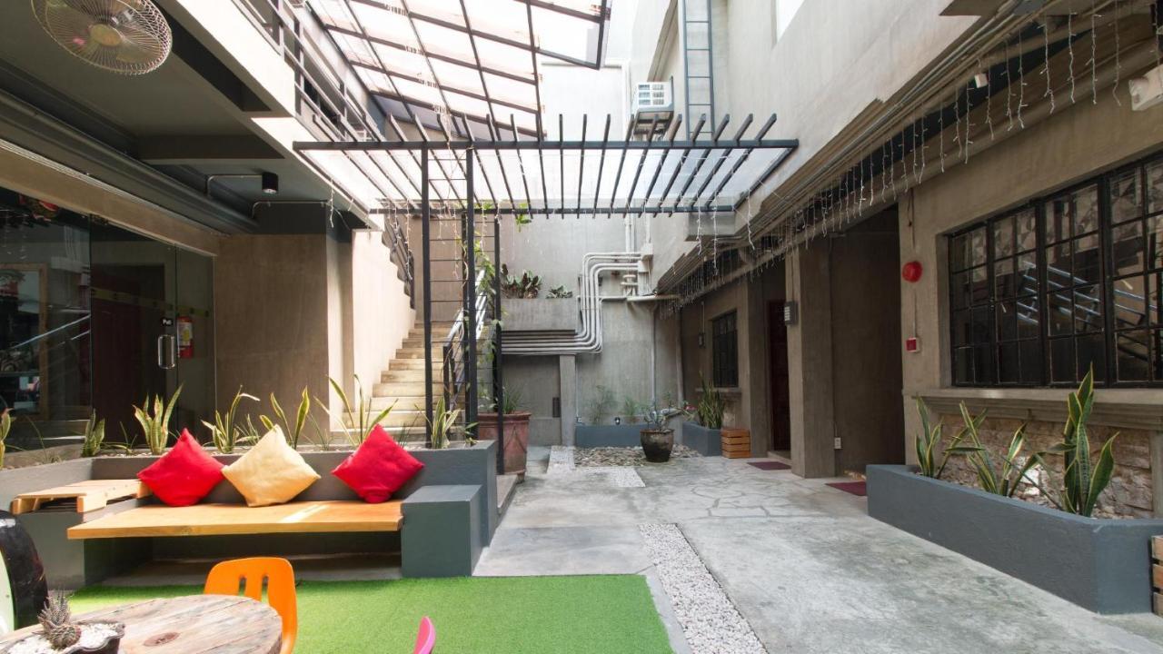 RedDoorz Plus @ Taft North Mandurriao Iloilo Zewnętrze zdjęcie