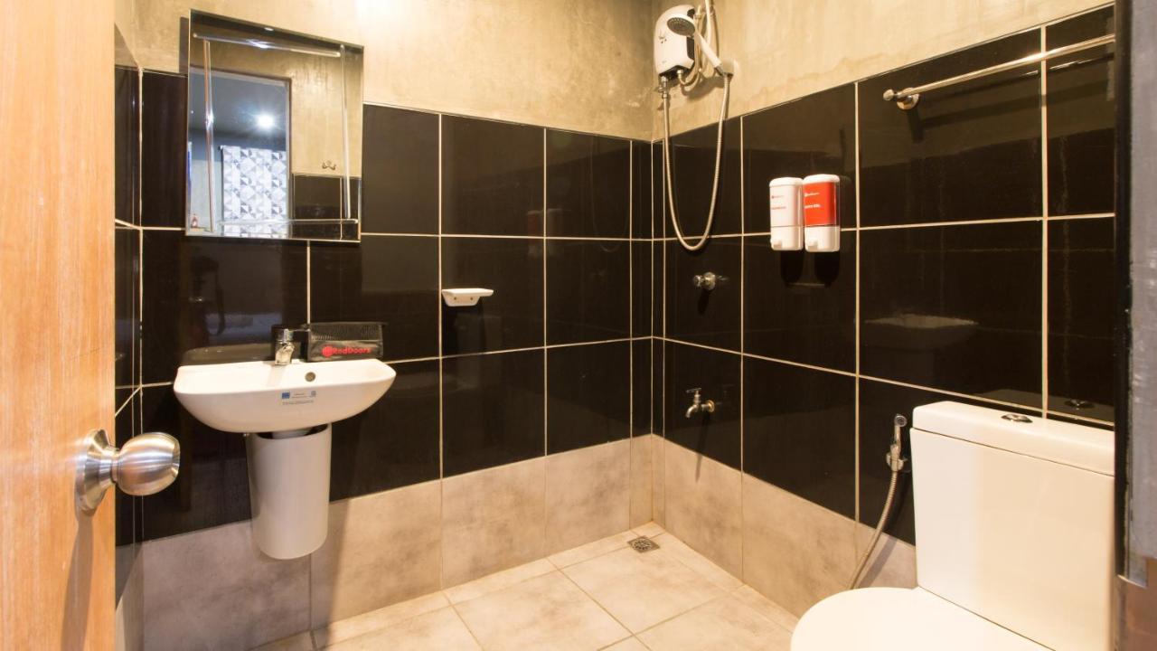 RedDoorz Plus @ Taft North Mandurriao Iloilo Zewnętrze zdjęcie
